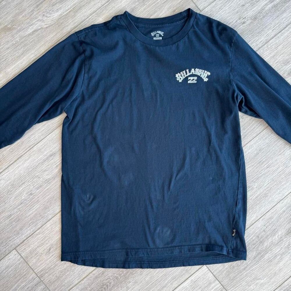 Billabong Men's Navy and Black T-shirt